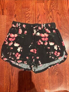 Women’s Black Floral Drawstring Shorts